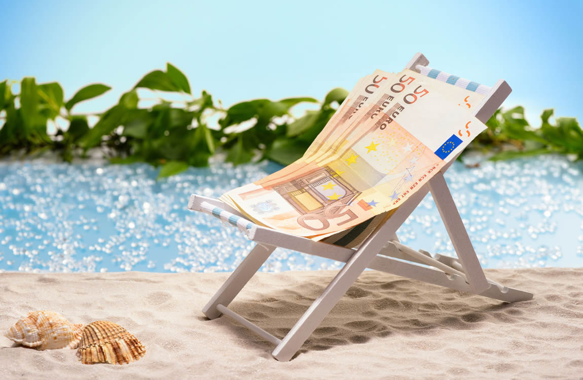 50 Euro biljetten in strandstoel